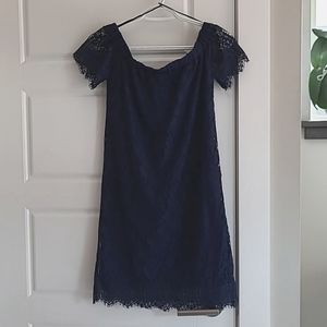 XS dress. Navy blue. Lace overlay